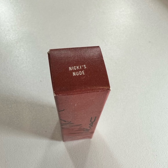 MAC Amplified Creme Lipstick - Picture 3 of 6